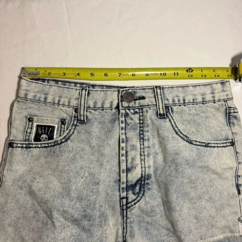 One x One Teaspoon Outlaws Distressed Low Waist Long Rise Mid Length Shorts 25